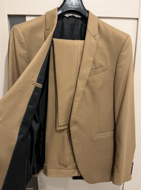 Hnedý pánský oblek zara, 52