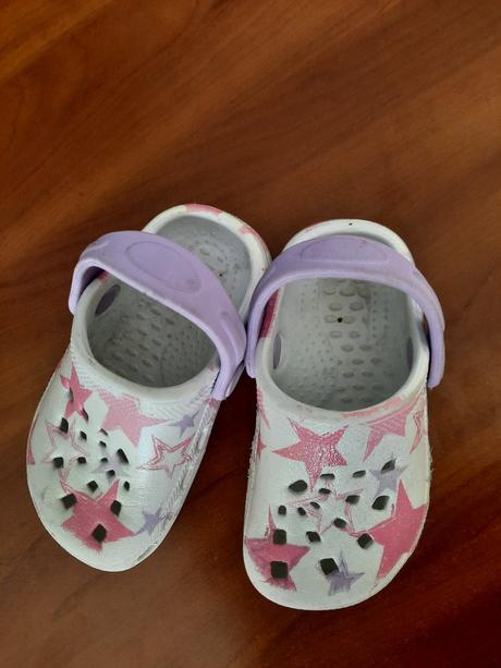 Dievčenské kroksy, 22