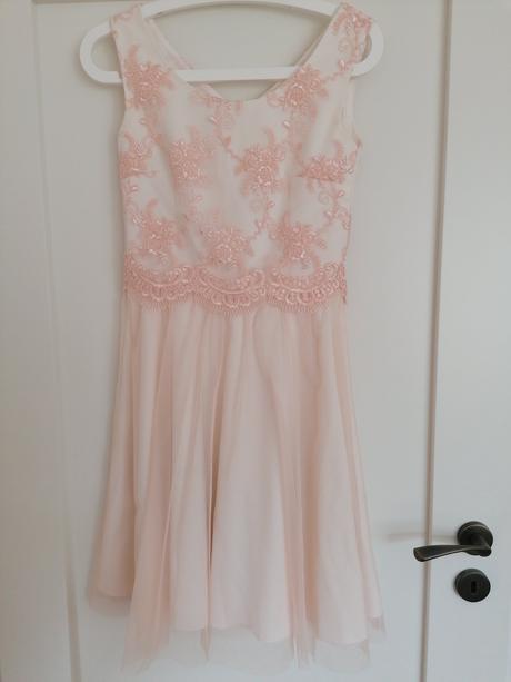 Spoločenské šaty, 36