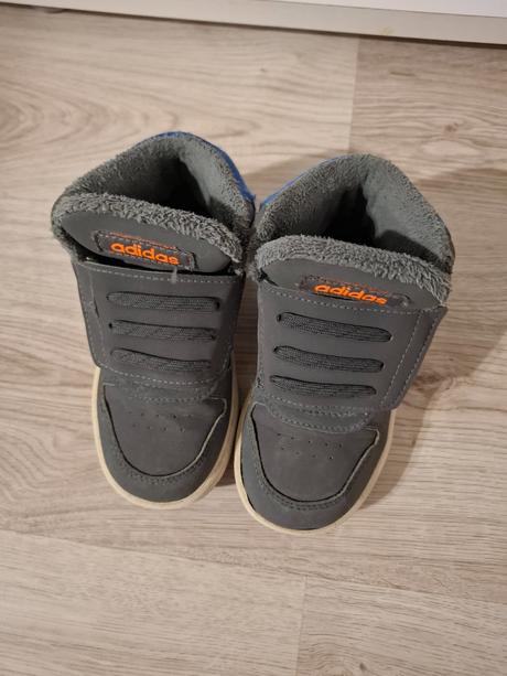 Botasky adidas zateplené 26, adidas,26
