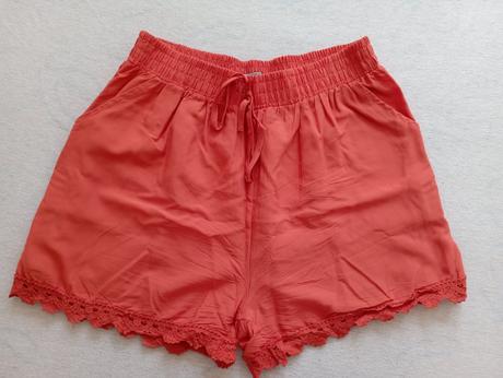 Predám šortky č. m/l, l / m