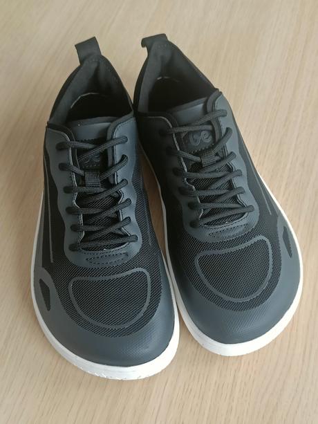 Be lenka velocity - black 42, be lenka,42