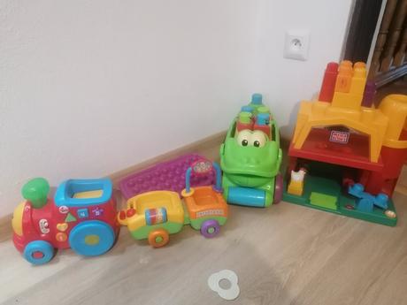 Hračky fisher price, 