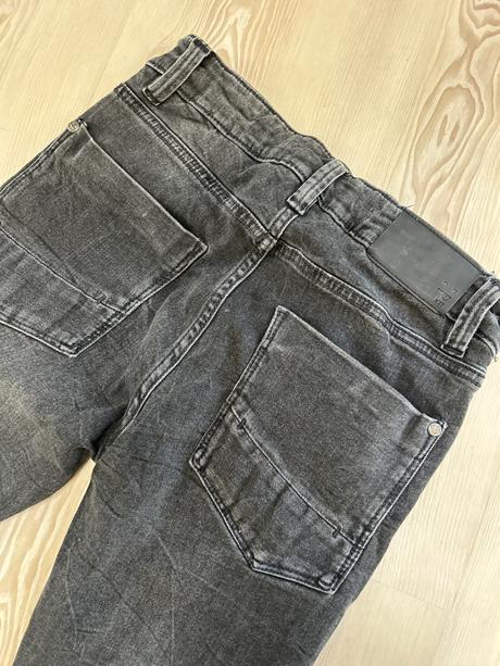 Rifle skinny, next,146
