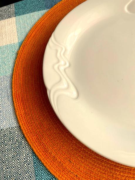 Servírovací tanier g.benedikt czechoslovakia 2 ks,