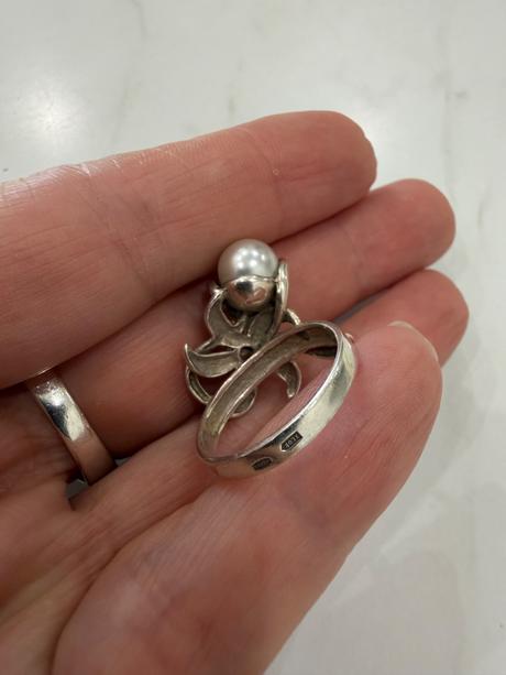 Vintage strieborny prsten,