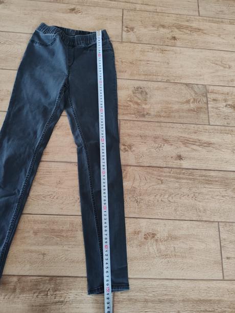 Riflové džegíny, h&m,140