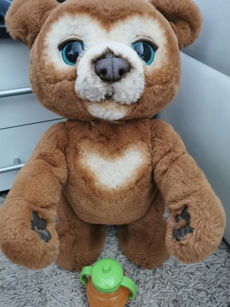Medvedík cubby fur real,