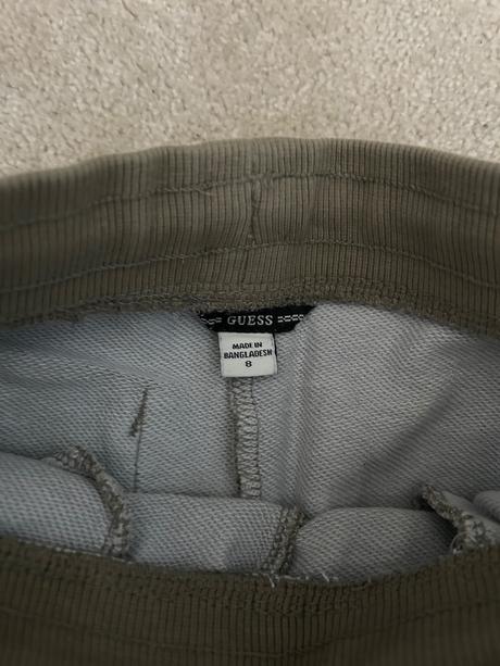 Zdarma k objednavke, guess,122