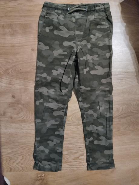Maskacove nohavice, pepco,110