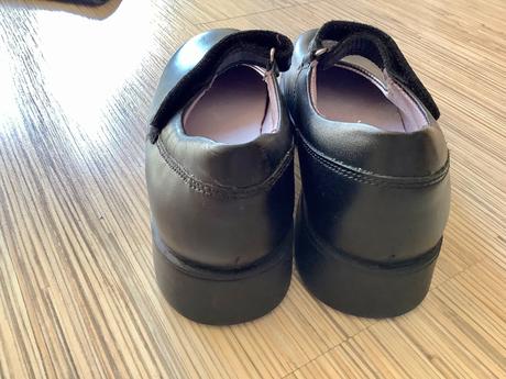 Kožené topánky, 35