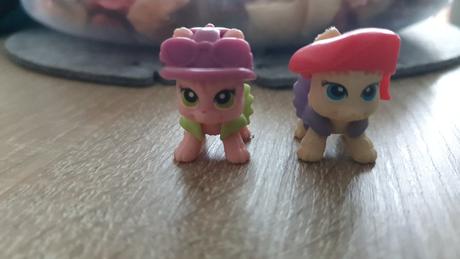 2 male figurky - zvieratka, 