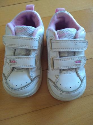 Tenisky-vnut.dlzka 13 cm, nike,21