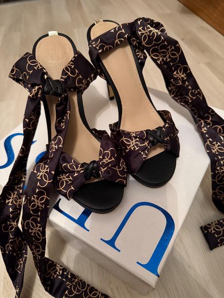 Nové guess sandalky na vysokom opatku s viazanim, guess,35