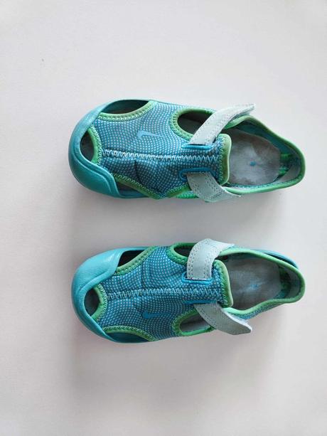 Sandále, nike,25