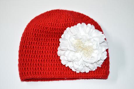 Háčkovaná čiapočka s kvetom, 116