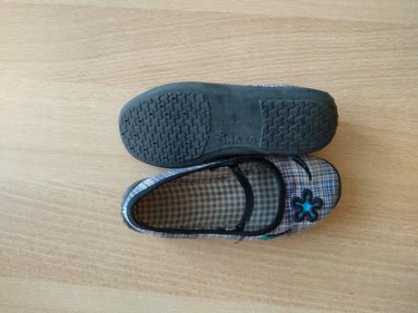 Prezuvky nazo, nazo,26