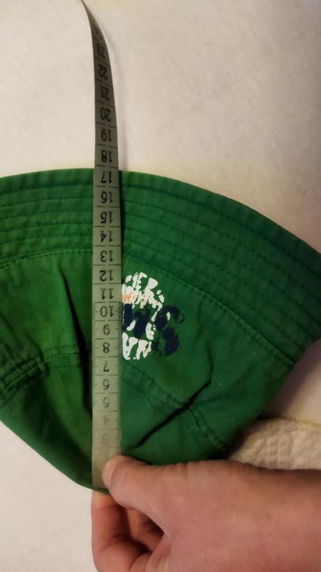 1rok,bavlnené klobučiky+šatka proti slnku,3ks, f&f,74