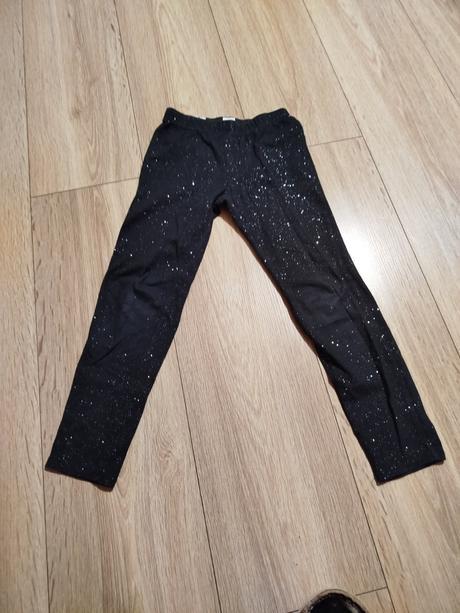 Leginy trblietavé, 110