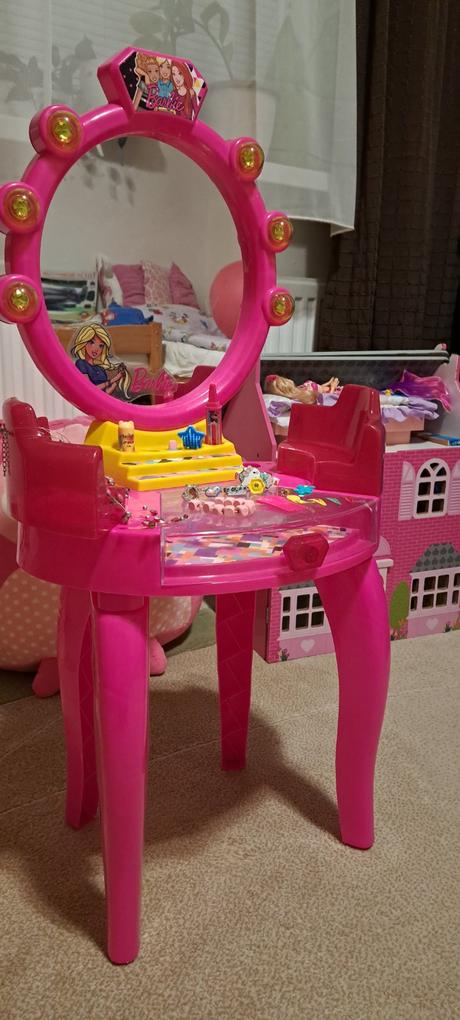 Dievčenský detský kozmetický stolík ružový,
