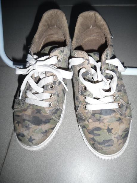 Maskáčové marquiiz, 36