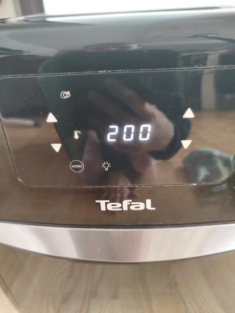 Teplovzdušná frizeta, tefal