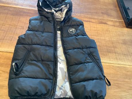 Zateplena reserved vesta cierna 128, reserved,128