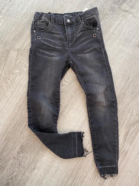 Slim rifle, reserved,122