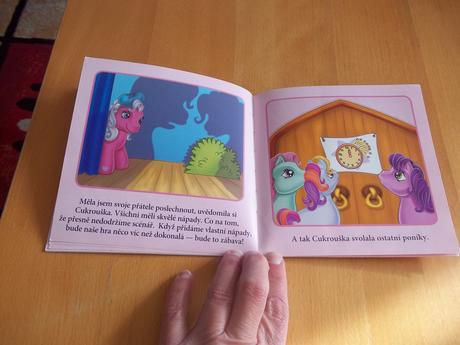 Knižka - my little pony - příběh poníka,