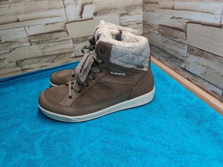 Lowa 41 - dámske kožené zateplené gore-tex topánky, lowa,41