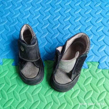 Kvalitné kožené ľahko sa obuvaju, 21