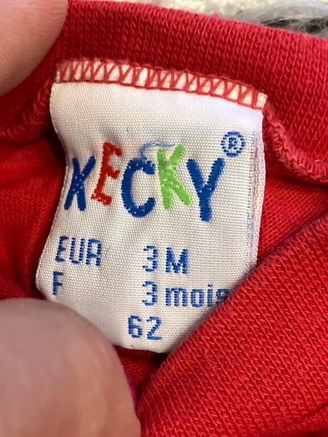 Chlapčenské tričko červené kecky (62), 62