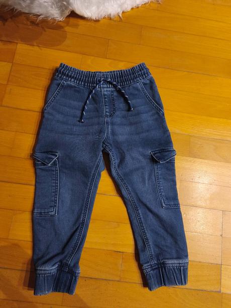 Balík oblečenia, 86–98