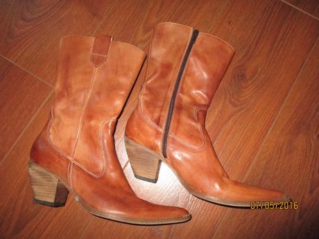 Kozene cizmicky, prechodne, cena uz s postou, 37