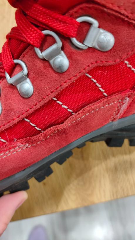 Olang dievčenské, olang,37