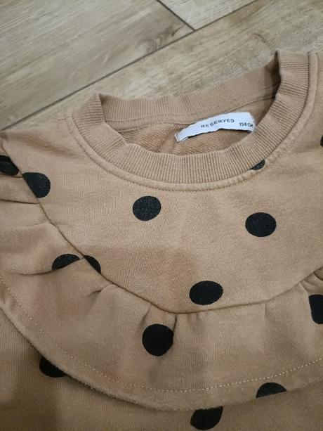 Teplejšie saty, reserved,134