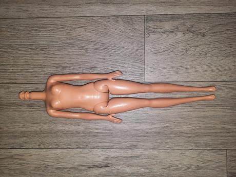 Telá pre barbie bábiky, 