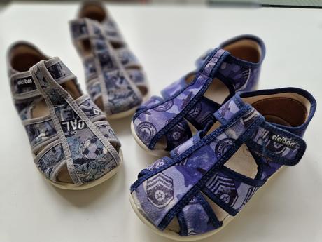 Chlapčenské topánky rôzne veľkosti, 23