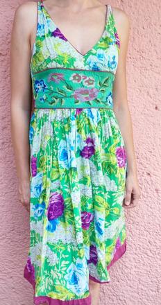 Kvetované letné midi šaty, s