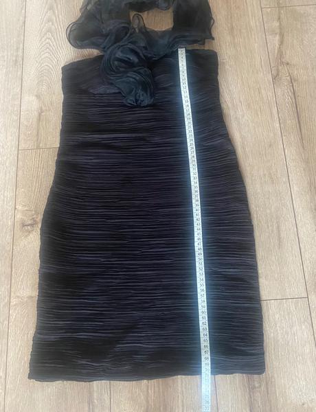 Čierne spoločenské  šaty, xs