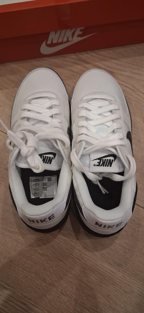 Tenisky velk.35.5, nike,35