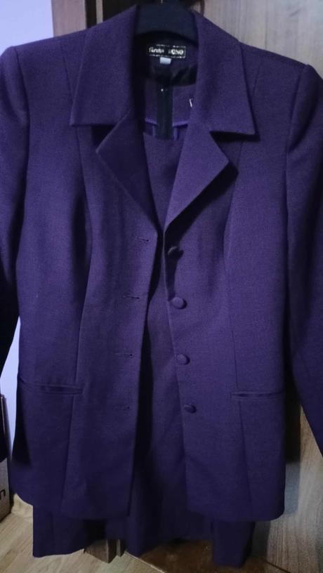 Dámsky kostým, sako aj zo šatami vel. 38, 38