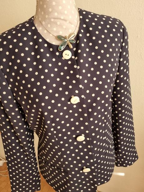 Modro-biele bodkované sako veľ. 40, 40