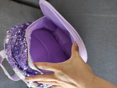 Trblietavy ruksak ci skolska taska,