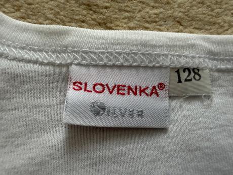 Biele tričko vhodné na telesnú pre dievča alebo ch, slovenka,128