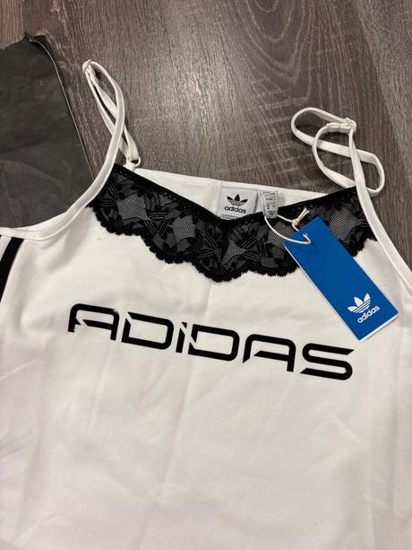 Adidas nove damske šaty s čipkou m, adidas,m