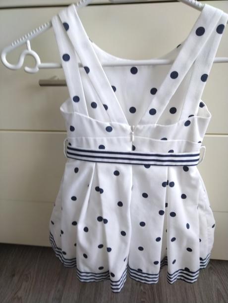 Luxusné šaty lapin, 104