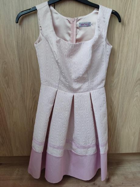 Šaty spoločenské, s