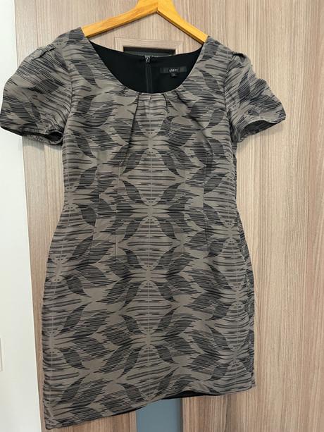 Coast hodvábne šaty, 42