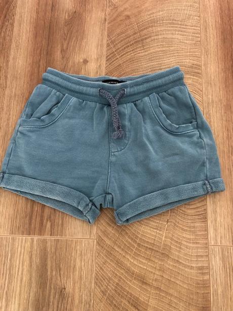 Kratasy, reserved,86